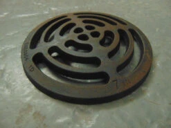 Cast Iron Gully Grate Round 9"