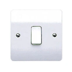 MK Electric Logic Plus Switched Socket DP 13A 1 Gang White